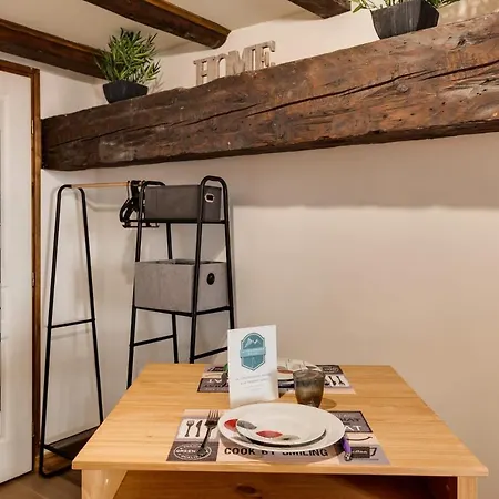 Le Cocooning - Small Studio Of 20 Square Meter In The Heart Of Annecy Exterior photo